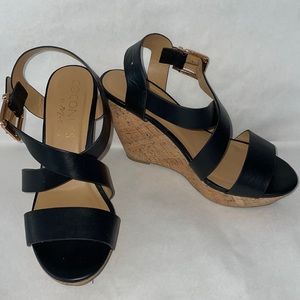 Wedge sandals sz8